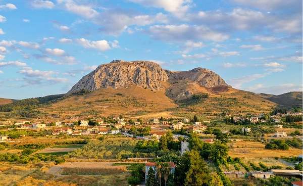Akrokorinthos