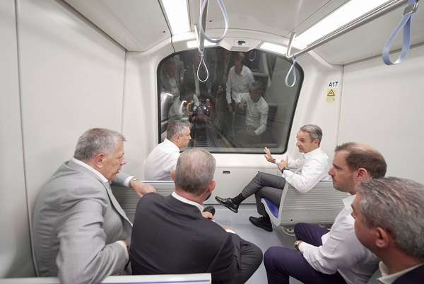 Dimas metro 01 mitsotakis
