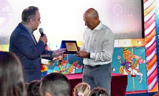 Karagiozis loutraki gionis