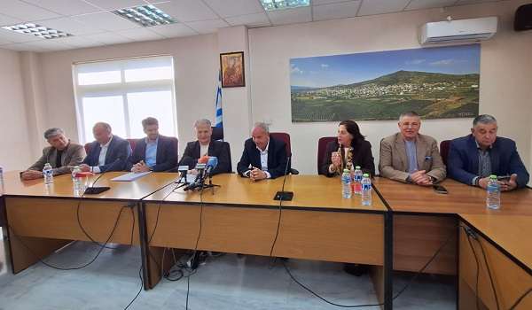 Ptwxos nemea frousios