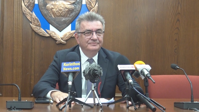 Stavrelis nik